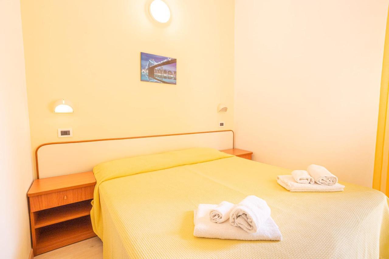 Hotel Paola Garden - Nuova Gestione Bellariva Di Rimini Buitenkant foto