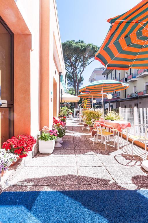 Hotel Paola Garden - Nuova Gestione Bellariva Di Rimini Buitenkant foto