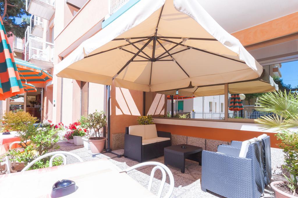 Hotel Paola Garden - Nuova Gestione Bellariva Di Rimini Buitenkant foto