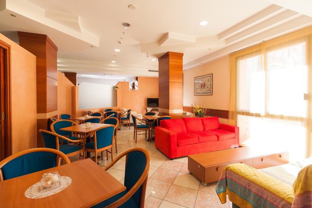 Hotel Paola Garden - Nuova Gestione Bellariva Di Rimini Buitenkant foto
